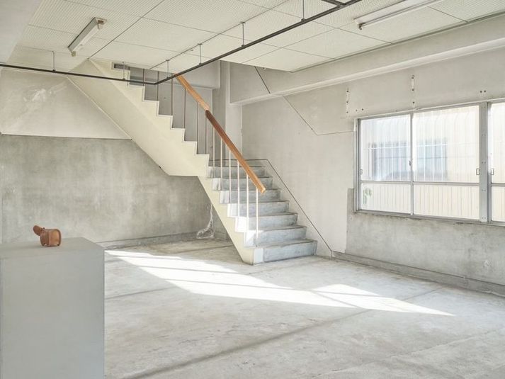 来たるべき言葉のために（ギャラリースペース） - 来たるべき言葉のために