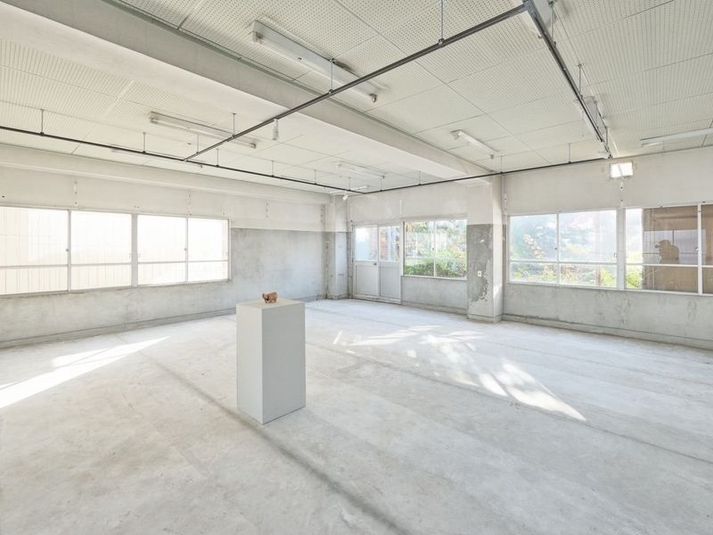 来たるべき言葉のために（ギャラリースペース） - 来たるべき言葉のために