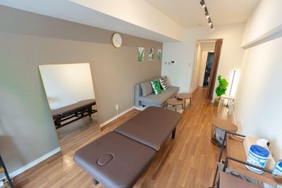 【New OPEN】渋谷駅5分｜完全個室プライベートサロン✨木目基調とした良質空間🌿 - 渋谷レンタルサロンYou