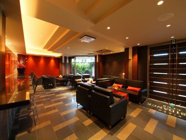 宴会場・個室・舞台　（貸切可） - 岡崎庵