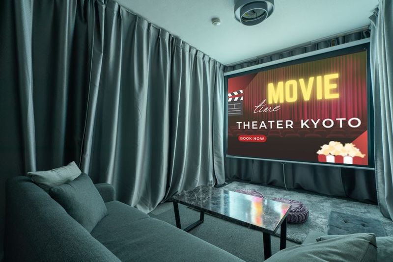 駅近10秒完全個室プライベートシアタールーム🎬個室映画館 - 【シアタールーム京都】完全個室映画館