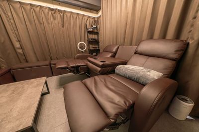 天王寺駅徒歩2分🚃完全個室24時間可能なレンタルスペース🛋️ シアタールーム天王寺・駅近【完全個室プライベート映画館】の室内の写真