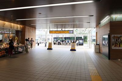 武蔵小金井駅南口を出てください - PARTYSPACE ACTS 武蔵小金井 11名〜✨武蔵小金井駅2分の子どもと遊べるパーティースペース✨の室内の写真
