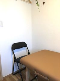 頭か足側に、座れるスペースができます。 - シモガシハウス レンタルスペース：スモール２の室内の写真