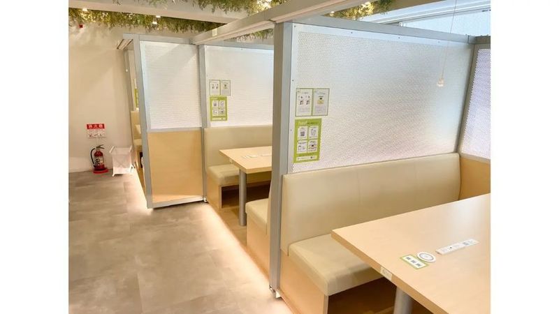 【秋葉原駅徒歩2分｜60名利用】貸切/Wi-Fi/電源/モニター - FEEEP秋葉原岩本町店