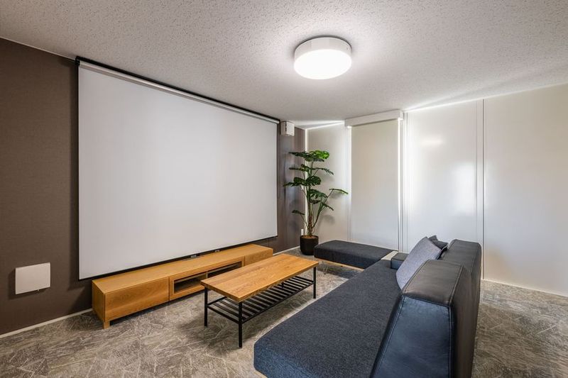 Living2 - U-SPACE　 横浜南店