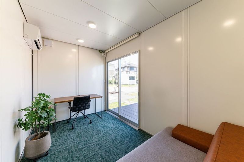 Living - U-SPACE　市川店