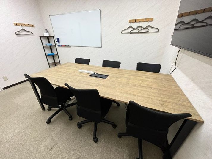 6名会議室（Room A） - いいオフィス新宿大久保