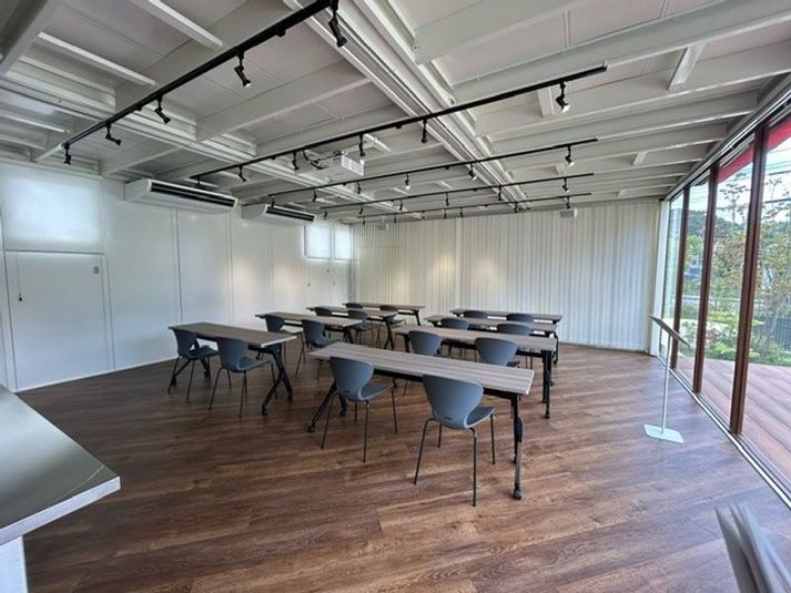 Community - U-SPACE　広島店