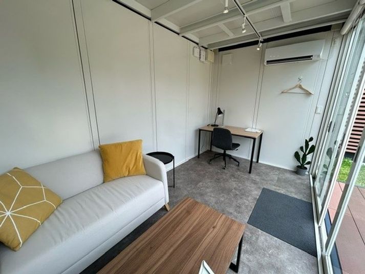 Work - U-SPACE　広島店