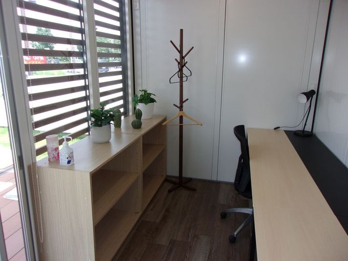 Work2 - U-SPACE　新富士店