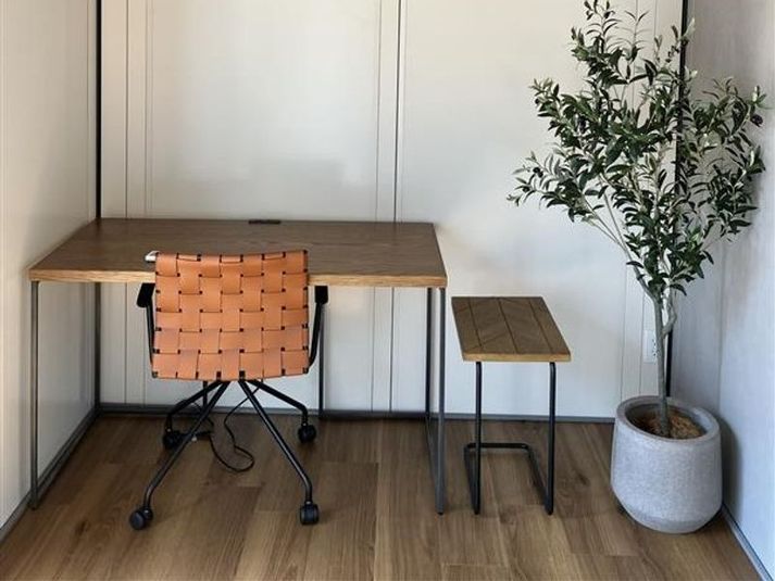 Living2 - U-SPACE　伊勢原店