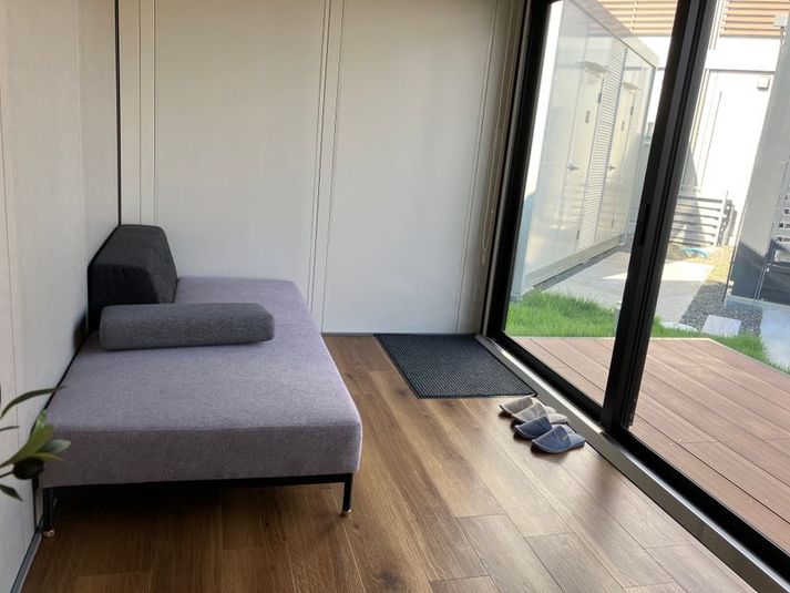 Living2 - U-SPACE　伊勢原店