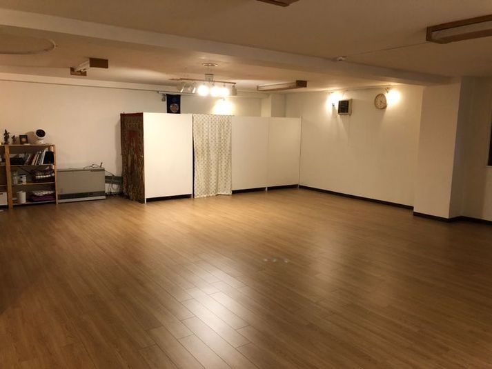 ヨガスタジオレンタルスペース - yoga studio SATTVA 、ルームAとルームB