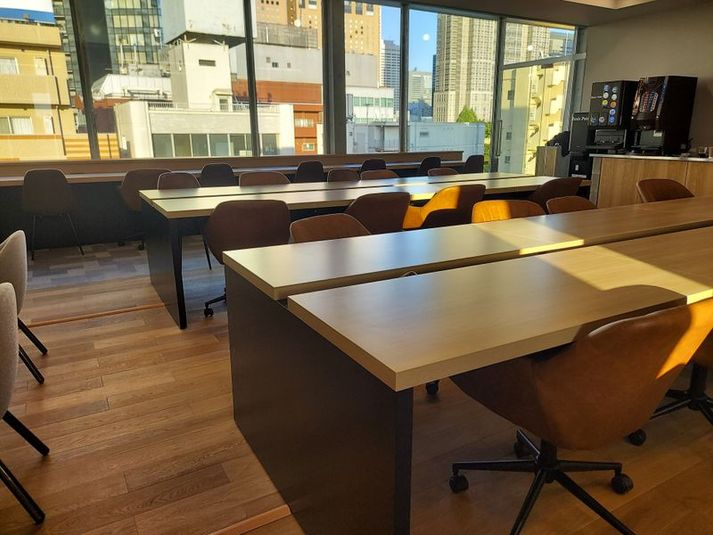 西新宿エリアオープンスペース - BasisPoint 西新宿店