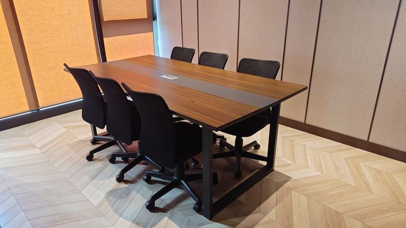 【6名会議室RoomA】名古屋エリア - BasisPoint 名古屋店