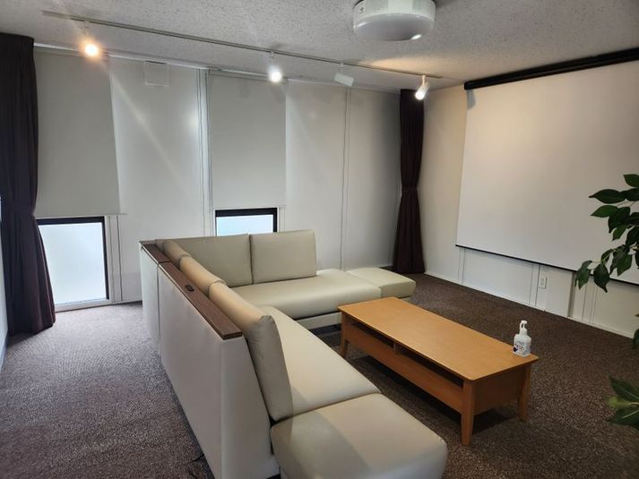 Living2 - U-SPACE　岐阜店