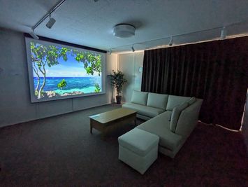 U-SPACE　倉敷連島店 Livingの室内の写真