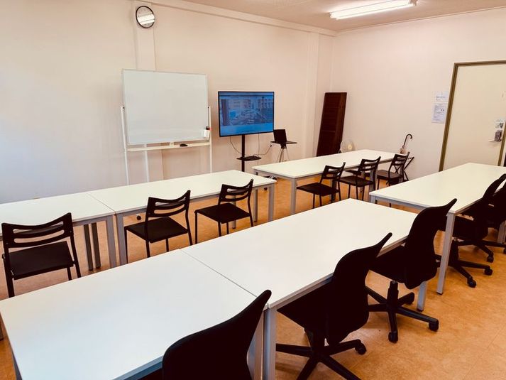 那覇・県庁前のレンタルスペース - OKINAWA PLUS 那覇