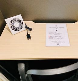 静かな空間で、集中して仕事や資格勉強にご利用いただけます。 - VORT SPACE 茅場町 7階　個室ブースNo.12の室内の写真