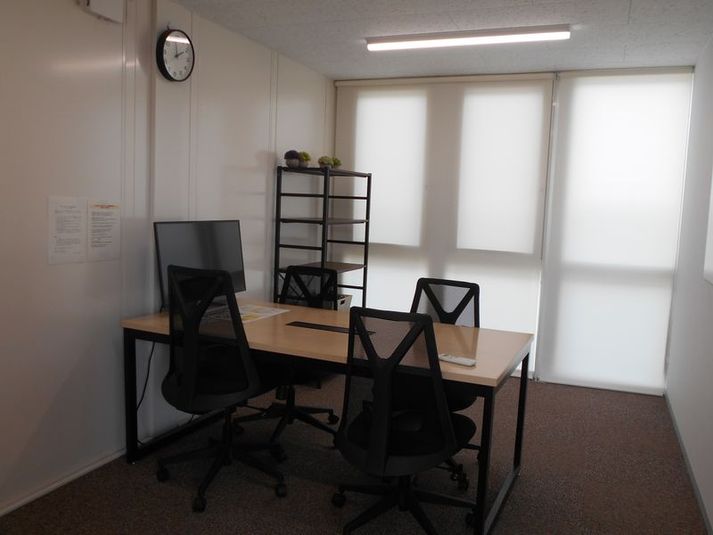 Work2 - U-SPACE　小牧店