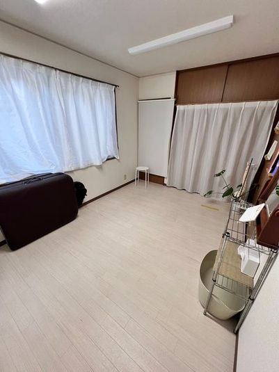 個室で周りの目が気にならないコンディショニングルーム - ReFreshLABO