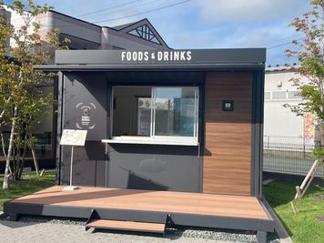 お部屋の外観はこちらです！※始めに別棟の受付までお越しください
 - U-SPACE　浜松南店 Shopの外観の写真