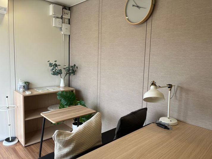 Work - U-SPACE　四日市店