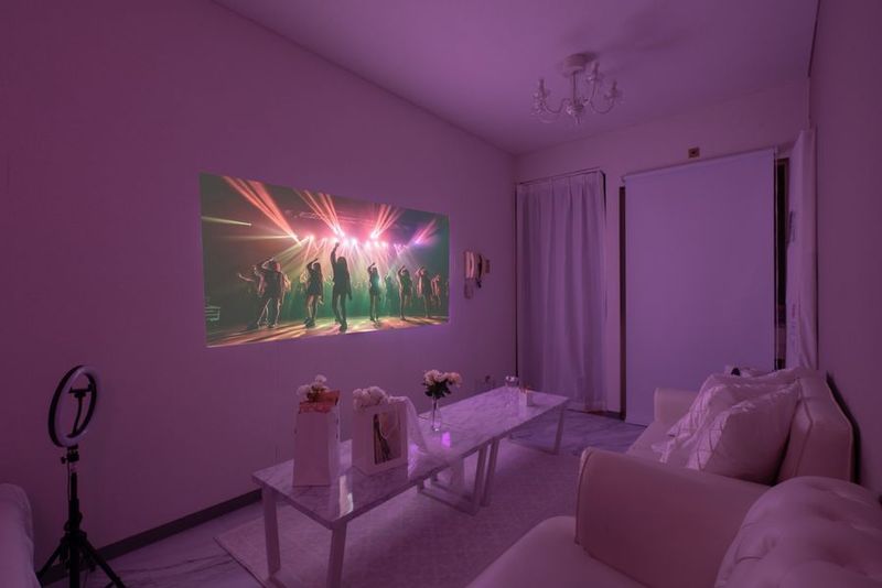 ♡リアコ心斎橋♡推し活特化レンタルスペース♡真っ白スペース - リアコ心斎橋