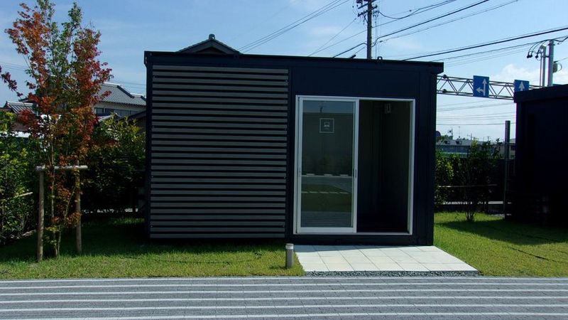 Work - U-SPACE　津店