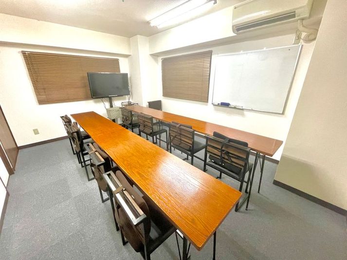 【マークシティ徒歩1分】モニター、ホワイトボード付き貸会議室 - リンクスペース渋谷道玄坂