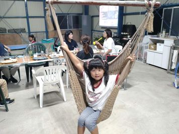 お子様に大人気のハンモック - 古民家COCONE "Garage & barn BBQ"  岐阜羽島　雨天でも安心のガレージBBQスペースの設備の写真