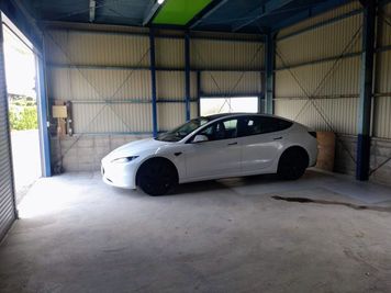 古民家COCONE "Garage & barn BBQ"  岐阜羽島　雨天でも安心のガレージBBQスペースの室内の写真