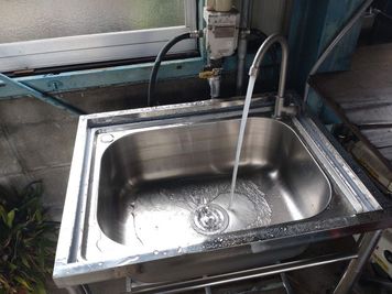 シンクも完備 - 古民家COCONE "Garage & barn BBQ"  岐阜羽島　雨天でも安心のガレージBBQスペースの設備の写真