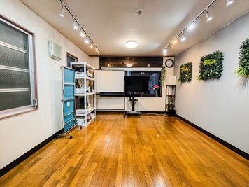 【Good Space三軒茶屋】三軒茶屋徒歩3分の好立地！ 【marble三軒茶屋】研修🖊️会議✨大型テレビ[906]の室内の写真