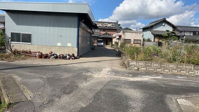 スペース入口 - 古民家COCONE "Garage & barn BBQ"  岐阜羽島　雨天でも安心のガレージBBQスペースの入口の写真