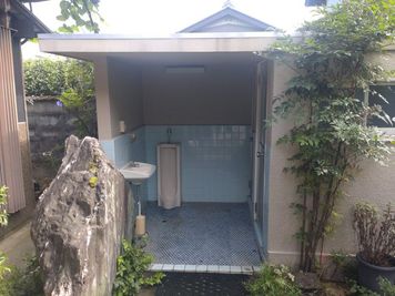 トイレ - 古民家COCONE "Garage & barn BBQ"  岐阜羽島　雨天でも安心のガレージBBQスペースのその他の写真