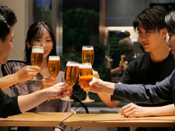 Cafe＆Barととのう cafe＆barととのうの室内の写真