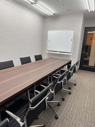 会議室 - Section9