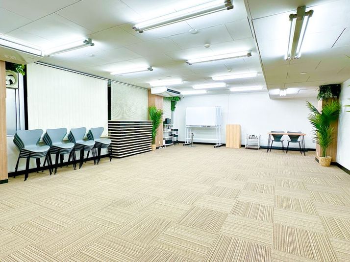 フィルスペ会議室《広島本通》【最大52名！地域最大級スペース】 - フィルスペ会議室 《広島本通》