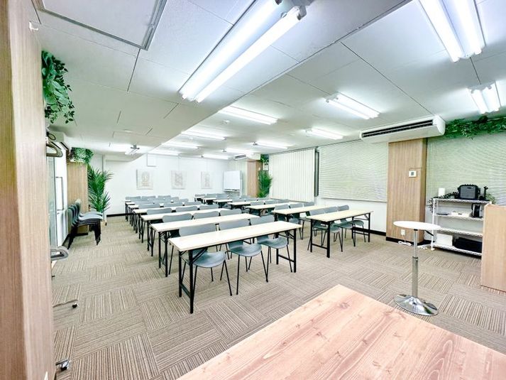 フィルスペ会議室《広島本通》【最大52名！地域最大級スペース】 - フィルスペ会議室 《広島本通》