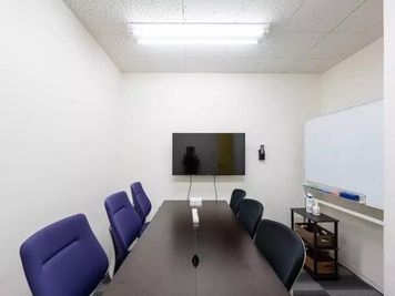 ワンコイン会議室 新橋 ワンコイン会議室 新橋 | B-02の室内の写真