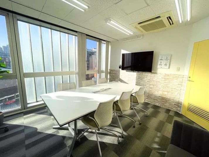 ワンコイン会議室 新橋 | B-04 - ワンコイン会議室 新橋