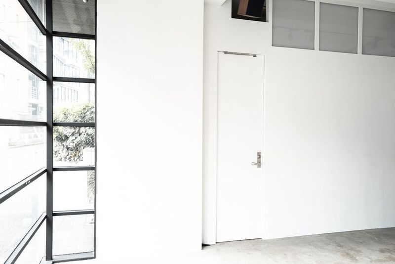 eight Gallery 1F 神宮前 - eight Gallery 渋谷・神宮前