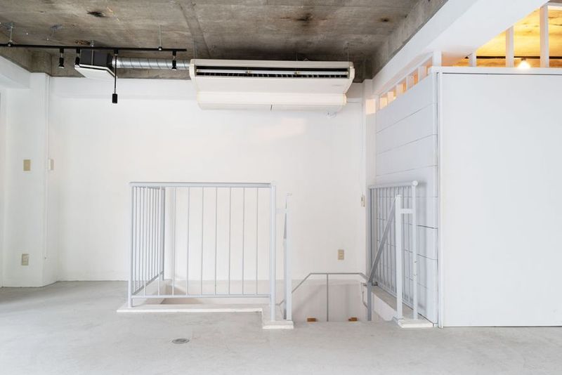 eightGallery Harajuku 2F - eightGallery 渋谷・神宮前