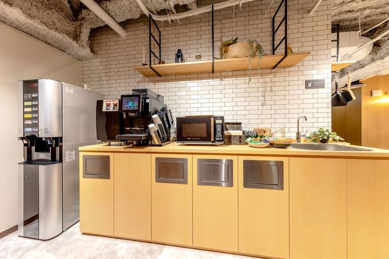 6名用会議室 - BIZcomfort浅草