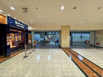 ワンコイン会議室 新橋 新橋駅前B-07の室内の写真
