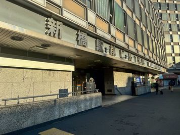 ワンコイン会議室 新橋 新橋駅前B-07の室内の写真
