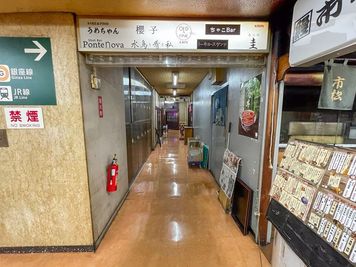 ワンコイン会議室 新橋 新橋駅前B-07の室内の写真