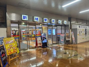 ワンコイン会議室 新橋 新橋駅前セミナールームの室内の写真
